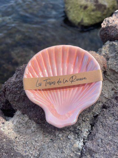 Plateau SORELLA en forme de coquillage nacré en céramique 